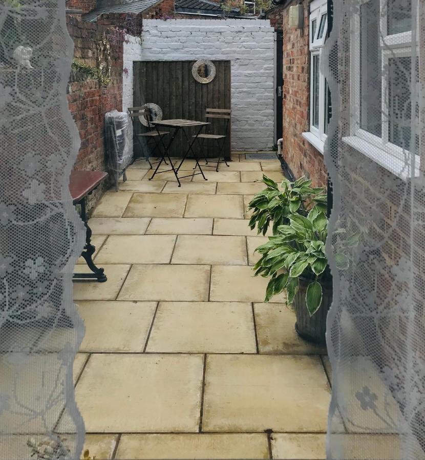 Villa 53 Wellington Street à York Extérieur photo